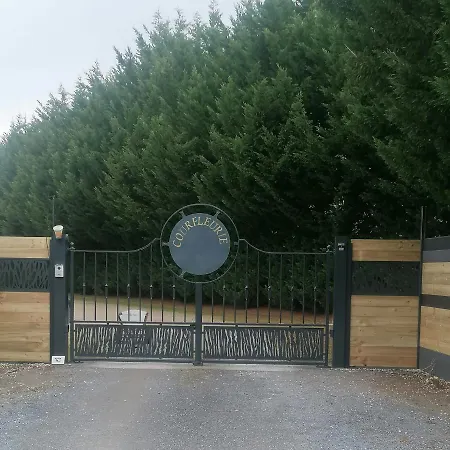 Guest house Courfleurie Reception *