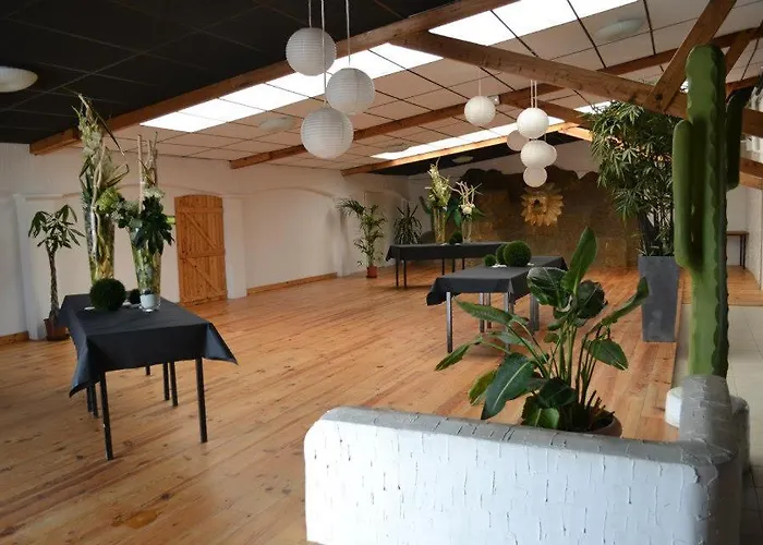 Courfleurie Reception * Bousse (Sarthe)