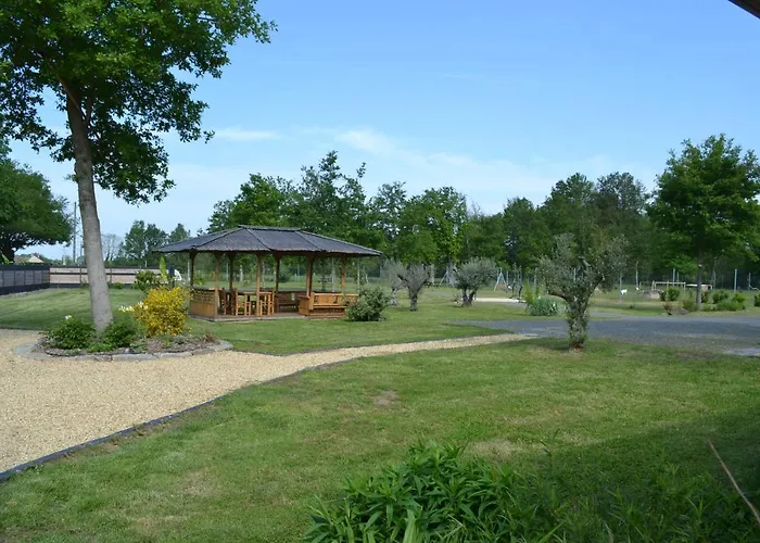 Courfleurie Reception 招待所 Bousse (Sarthe)