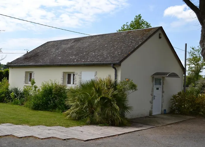 Courfleurie Reception 招待所 *